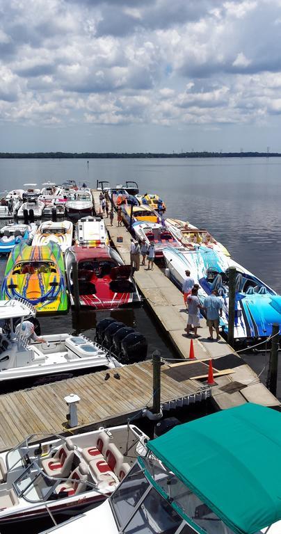 Crystal Cove Riverfront Resort Palatka Esterno foto