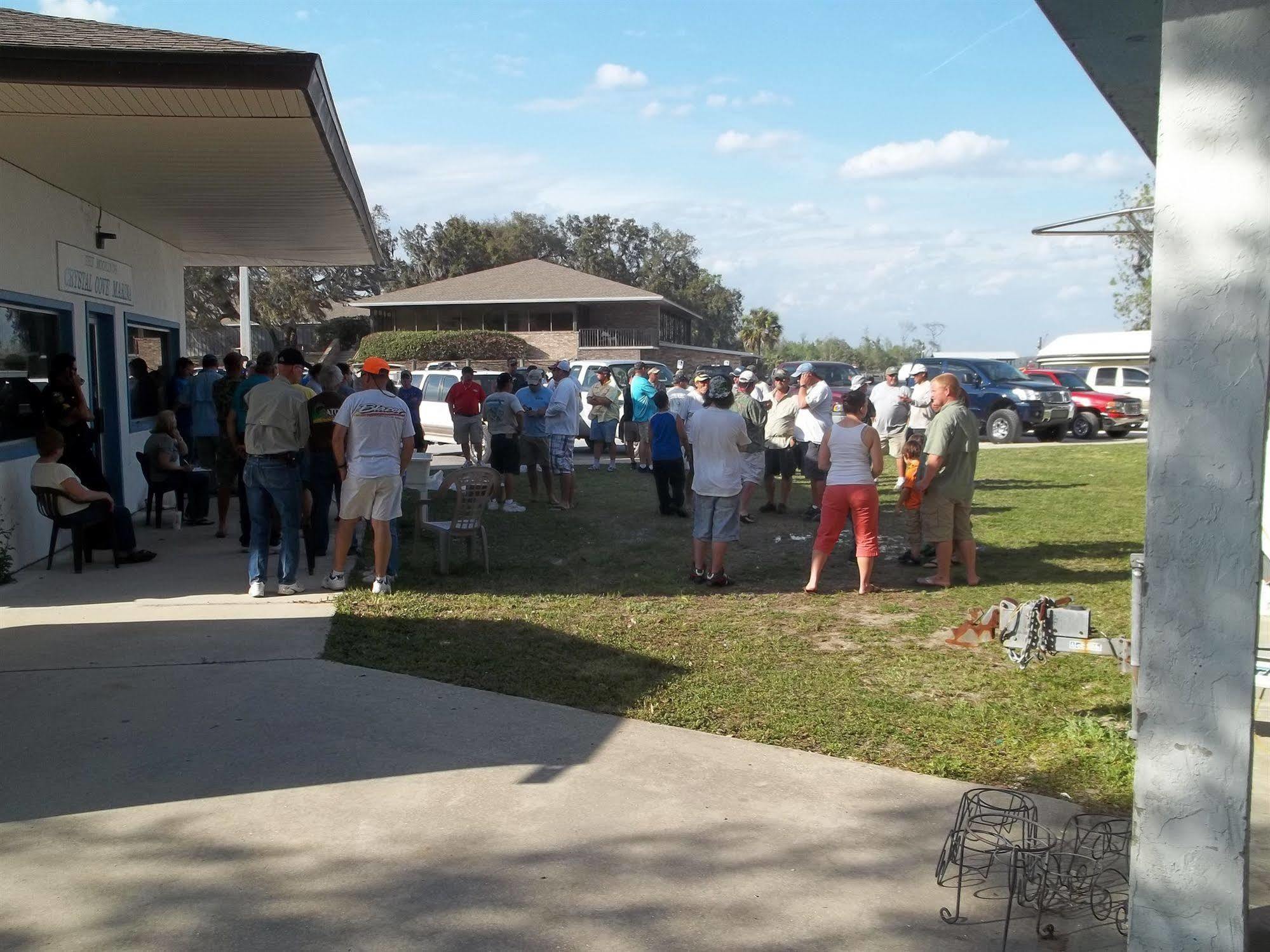 Crystal Cove Riverfront Resort Palatka Esterno foto